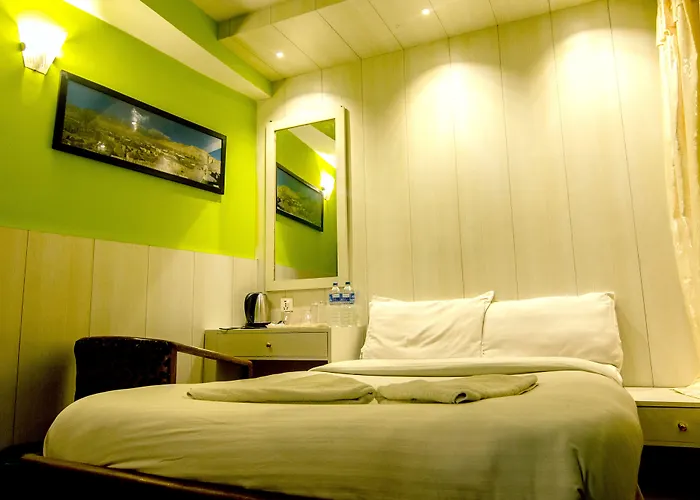 Pomelo House 3*